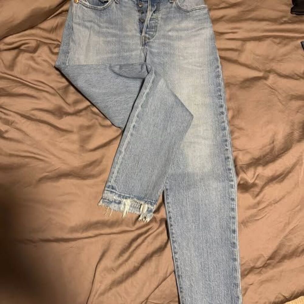 Levi 501 s skinny jean W 29 L 28